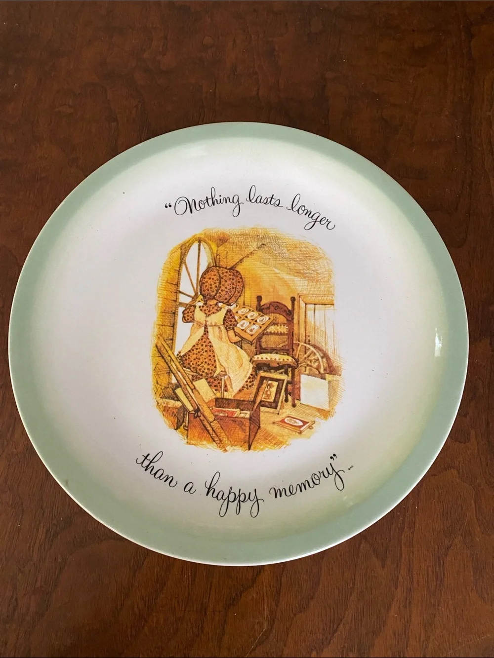 Holly Hobbie 1972 Collector Plate Nothing Lasts Longer than a Happy Memory